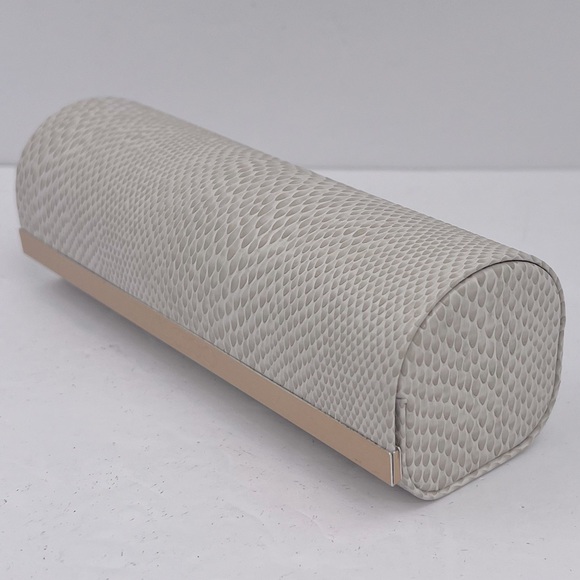 JIMMY CHOO GLASSES/SUNGLASSES CASE, FAUX SNAKE LEATHER, TAN & WHITE COLORS, NWOT - Picture 6 of 12